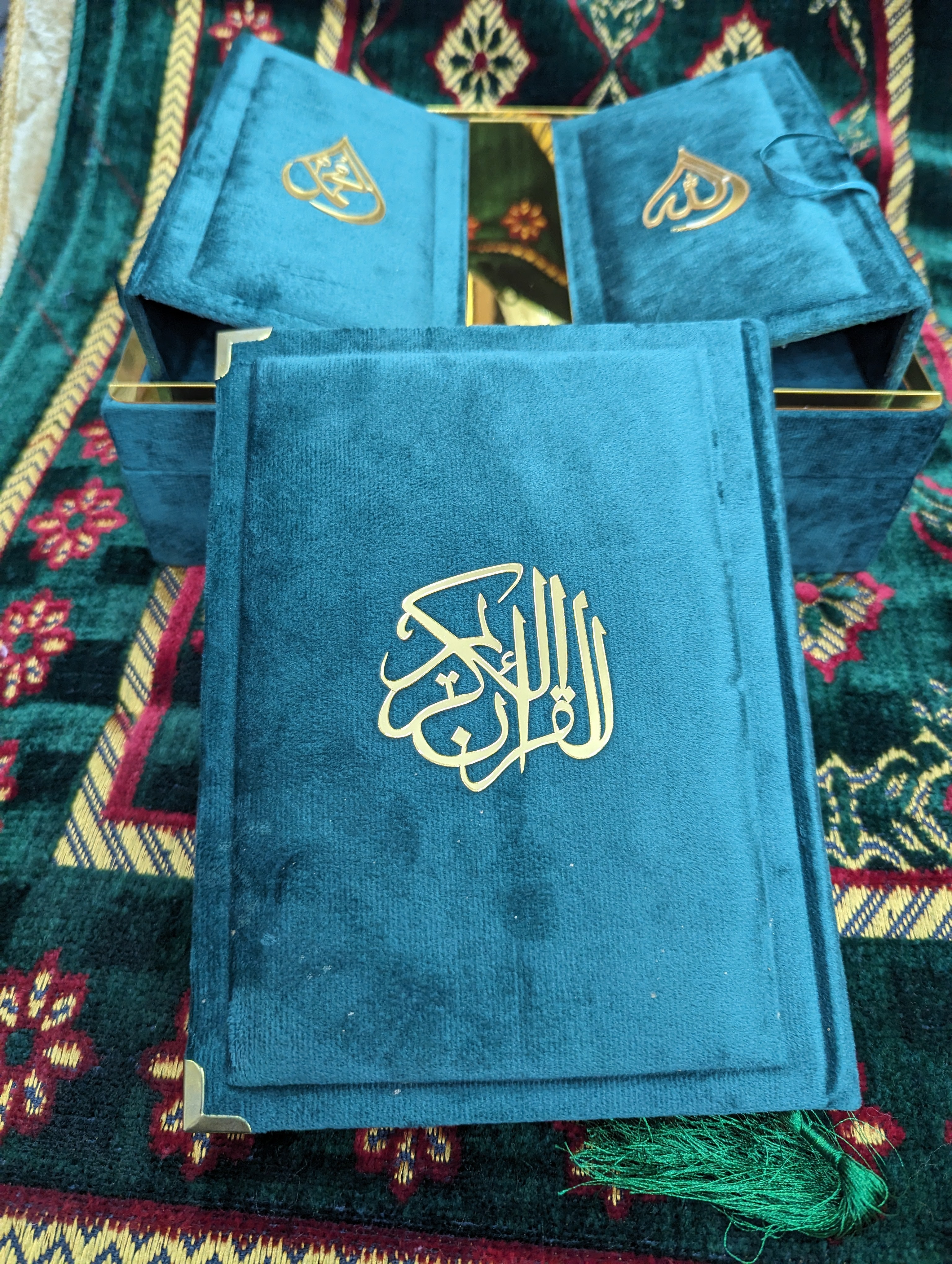 Serene Green Velvet Quran Pak